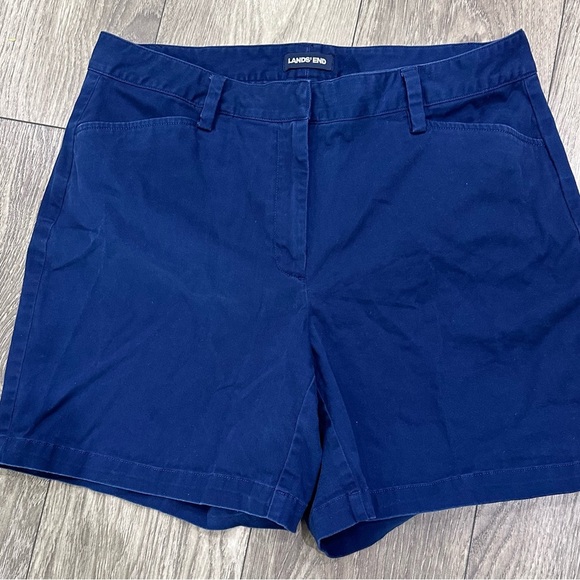 💙Lands' End Navy Blue Mid-Rise Shorts - Size 14 -💙 - Picture 9 of 9